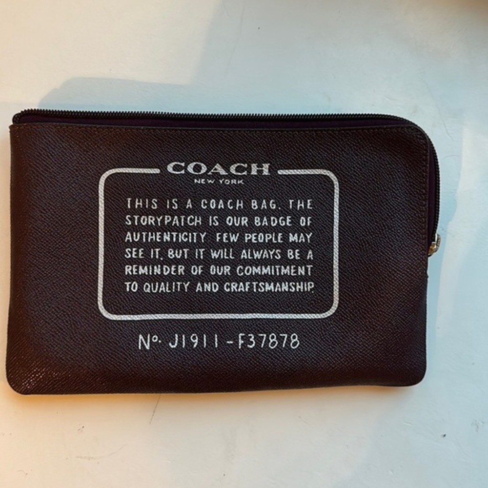 Coach Storypatch Clutch